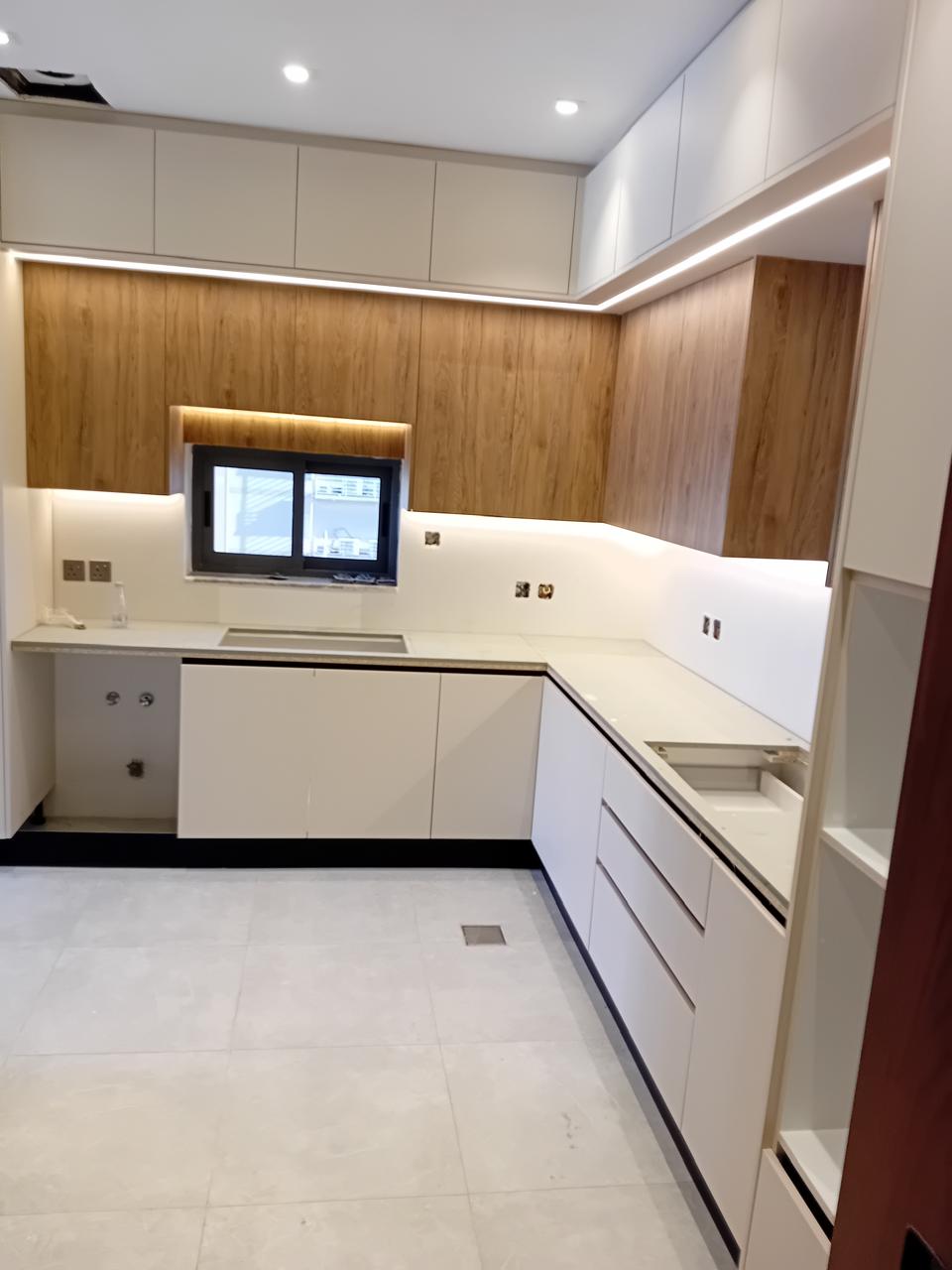  منجرة بجدة هي أفضل المناجر التي تقوم بإنجاز أعمال خشب بأكملها من تصميم وتنفيذ بأفضل الأسعار