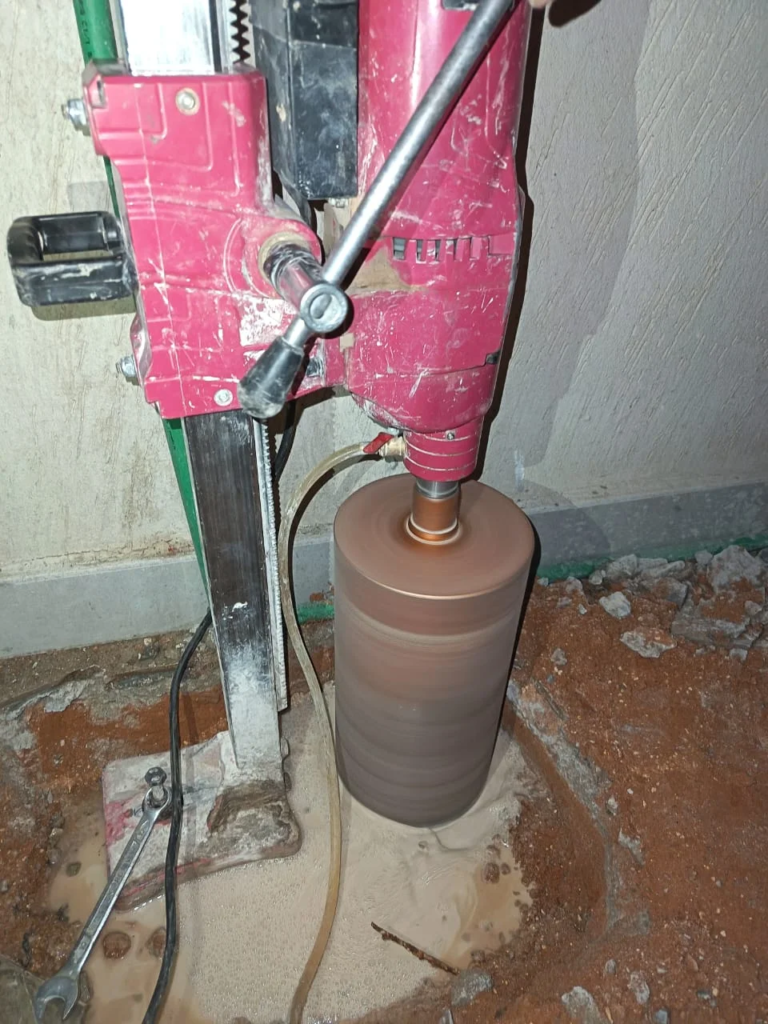 قص وتخريم الخرسانة بالرياض | فتحات كور مع خصم 35%